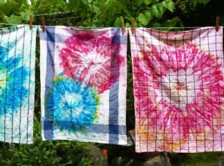 DIY: Batikované utěrky DIY: Batikované utěrky
