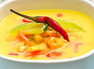 Thajská kuřecí polévka Tom Kha Gai Thajská kuřecí polévka Tom Kha Gai