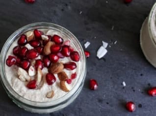 Raw pohankovo-ořechová kaše Raw pohankovo-ořechová kaše