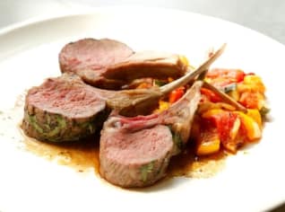 Jehněčí na marocký způsob s ratatouille Jehněčí na marocký způsob s ratatouille