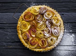 Koláč s jablečnými růžemi Koláč s jablečnými růžemi