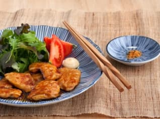Kuwa Yaki - pikantní kuře Kuwa Yaki - pikantní kuře