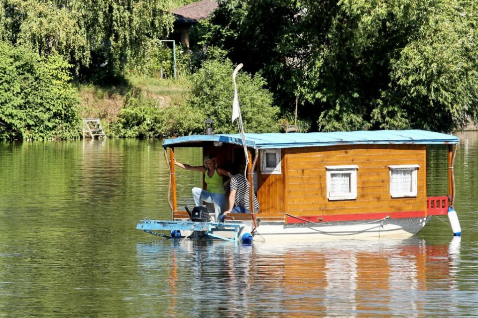 Když se Markovi chce, kdykoliv může zvednout kotvy... Když se Markovi chce, kdykoliv může zvednout kotvy...