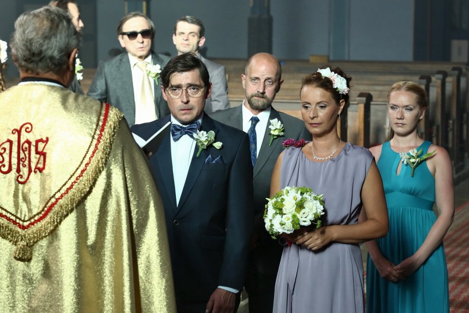 V závěrečném 8. dílu Poldy se také chystá velká svatba. V závěrečném 8. dílu Poldy se také chystá velká svatba.