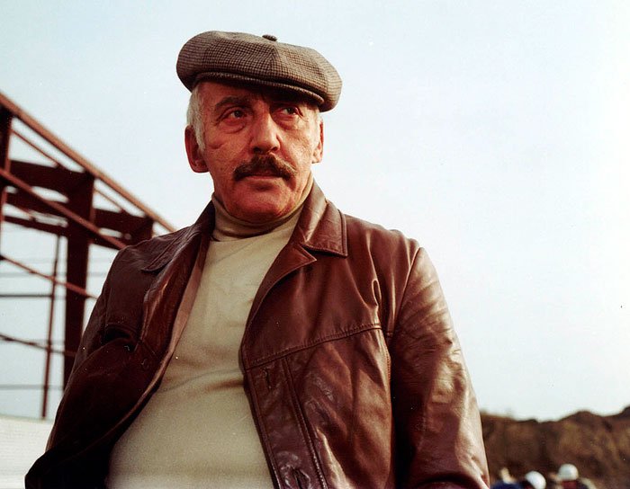 Záběry z filmu Zralé víno s Vladimírem Menšíkem Záběry z filmu Zralé víno s Vladimírem Menšíkem