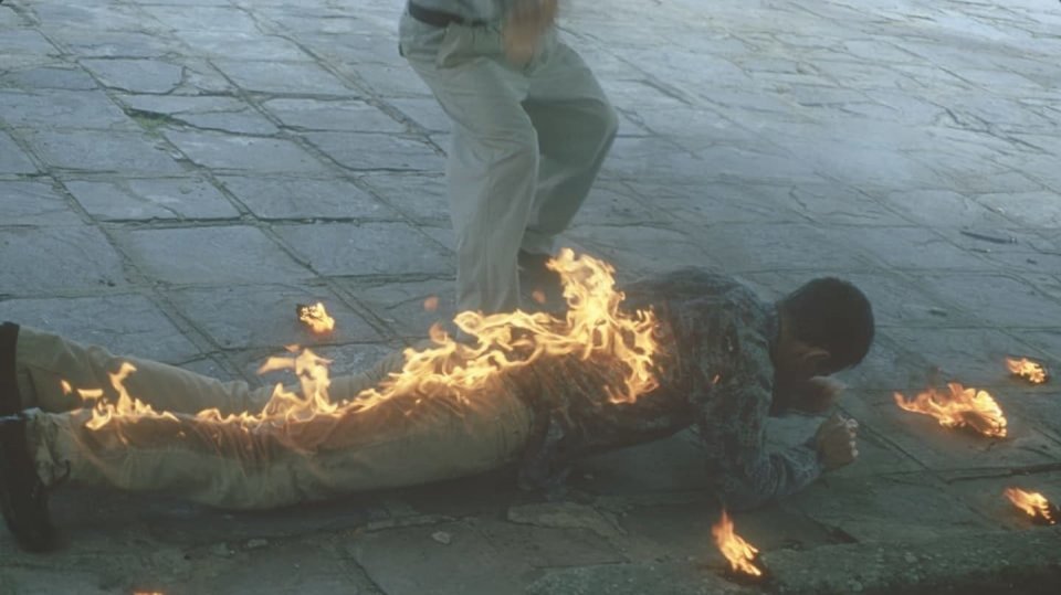 Záběry z filmu Nebezpečná sopka Záběry z filmu Nebezpečná sopka