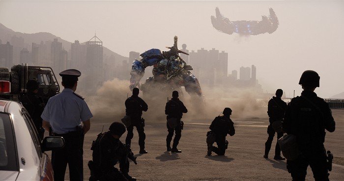 Záběry z filmu Transformers: Zánik Záběry z filmu Transformers: Zánik
