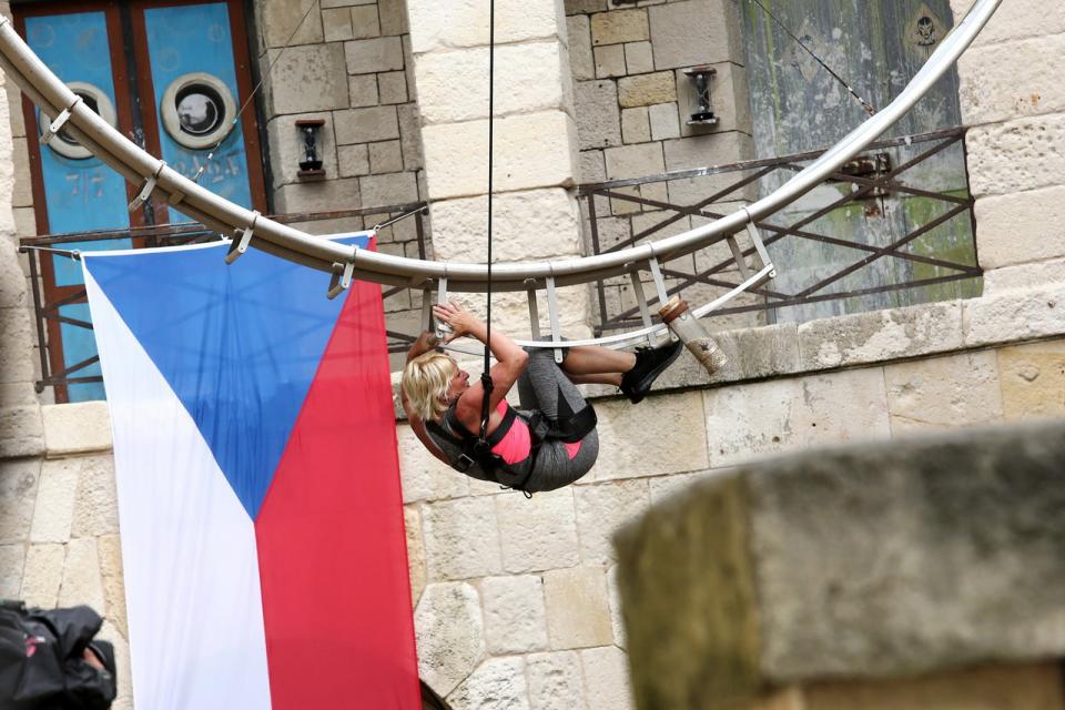 Lucie měla úkol ve výšce nad tygry Lucie měla úkol ve výšce nad tygry