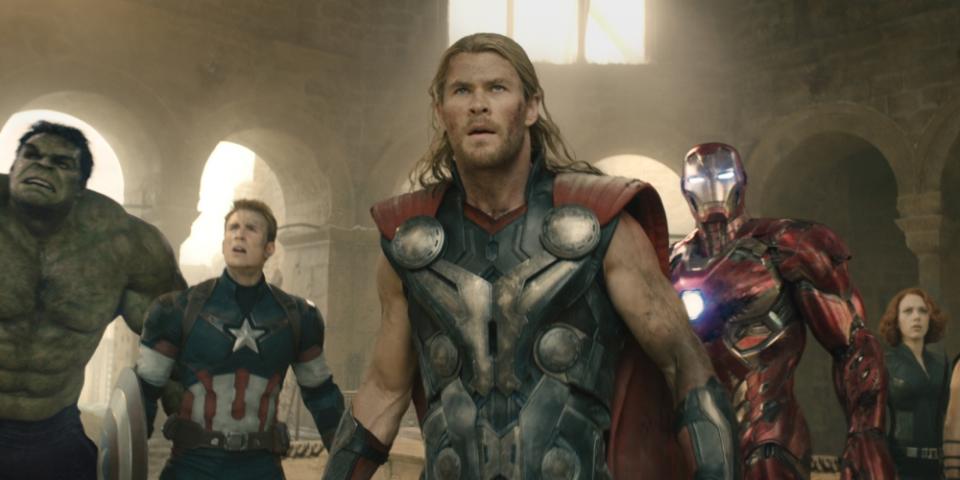 7) Avengers 2 (2015) – Hrubě nedoceněné drama o tom, že žádný Avenger krucinál nechce být Avenger! 7) Avengers 2 (2015) – Hrubě nedoceněné drama o tom, že žádný Avenger krucinál nechce být Avenger!