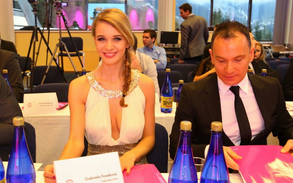 Zatím stále úřadující Česká Miss Gabriela Franková Zatím stále úřadující Česká Miss Gabriela Franková