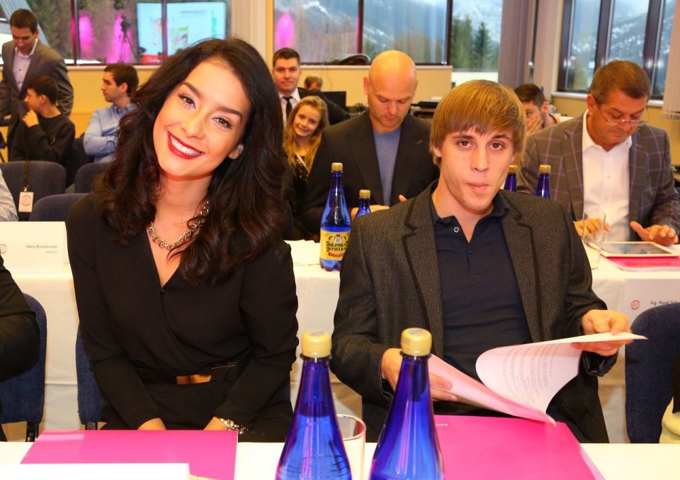 Česká Miss Earth Nikola Buranská Česká Miss Earth Nikola Buranská