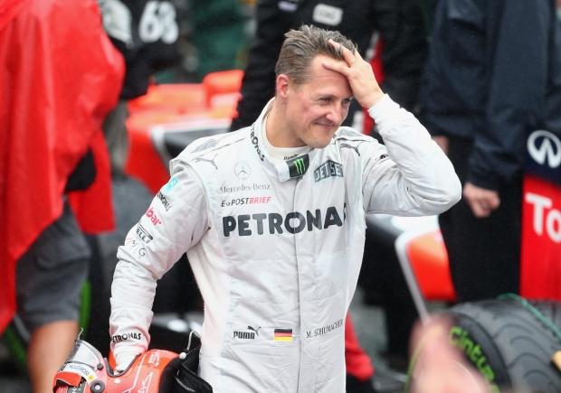 Expilot formule 1 Michael Schumacher bojuje v nemocnici o život Expilot formule 1 Michael Schumacher bojuje v nemocnici o život