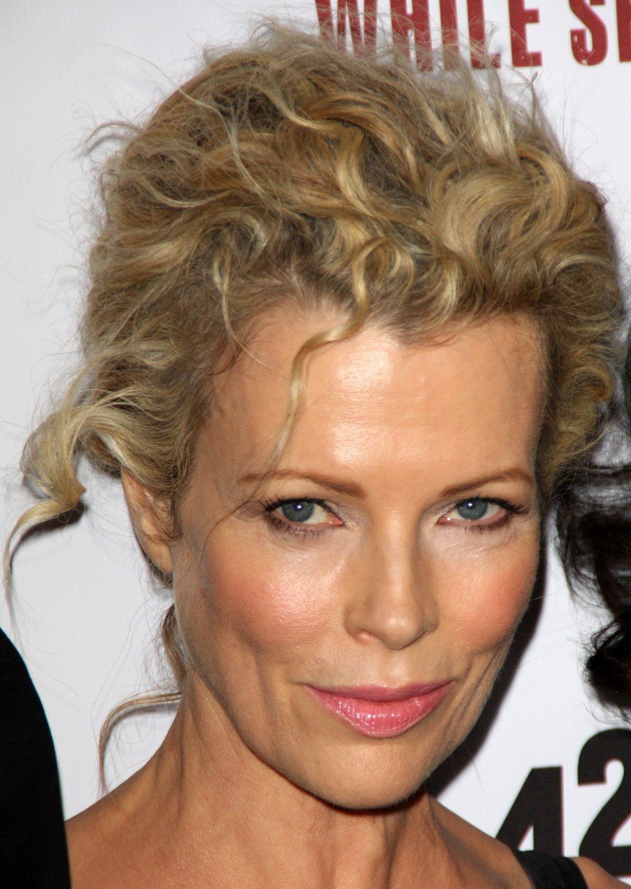 Kim Basinger bude hrát v Padesáti odstínech temnoty - Obrázek 2 Kim Basinger bude hrát v Padesáti odstínech temnoty - Obrázek 2