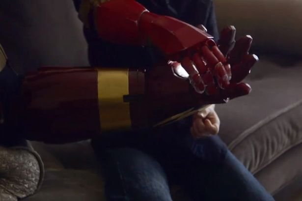 Iron Man má další pomocnou ruku Iron Man má další pomocnou ruku