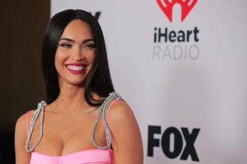 Machine Gun Kelly a Megan Fox na cenách iHeartRadio Machine Gun Kelly a Megan Fox na cenách iHeartRadio