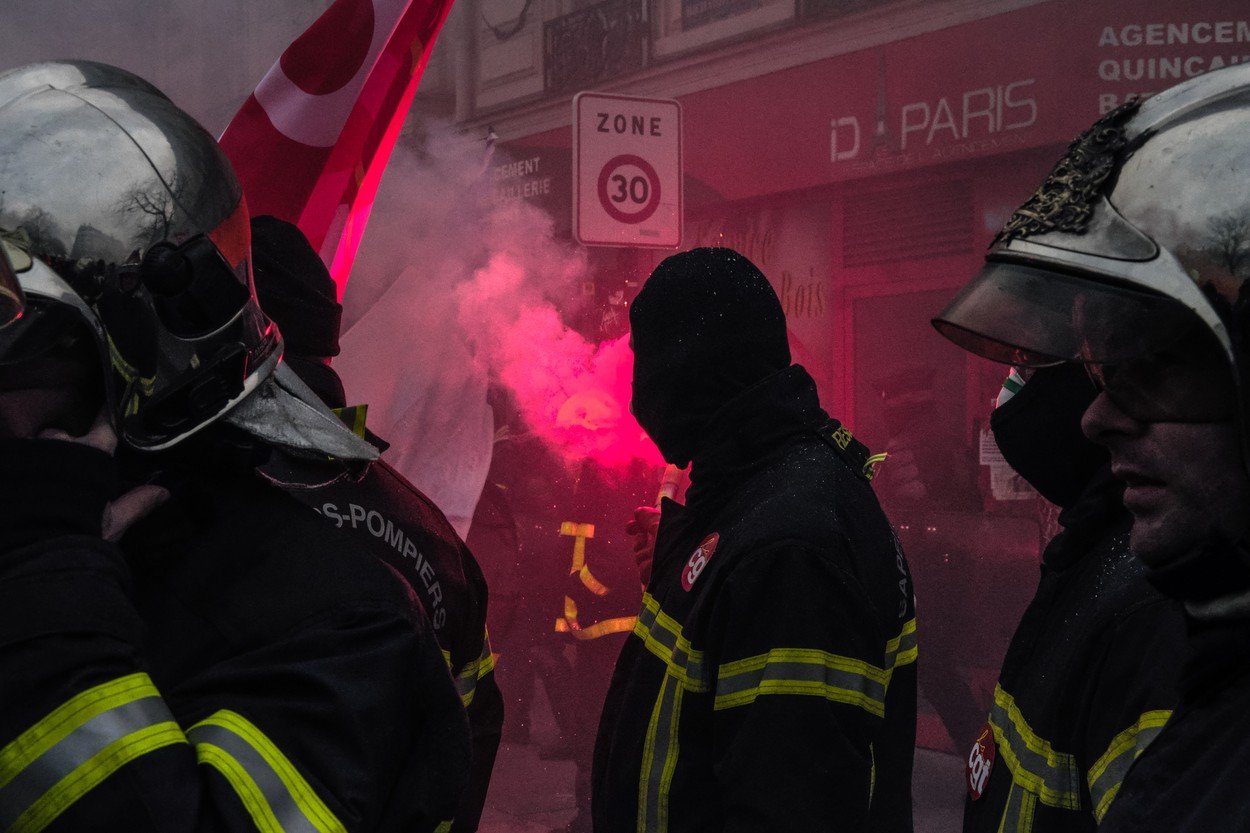 Hasiči protestovali za vyšší plat Hasiči protestovali za vyšší plat
