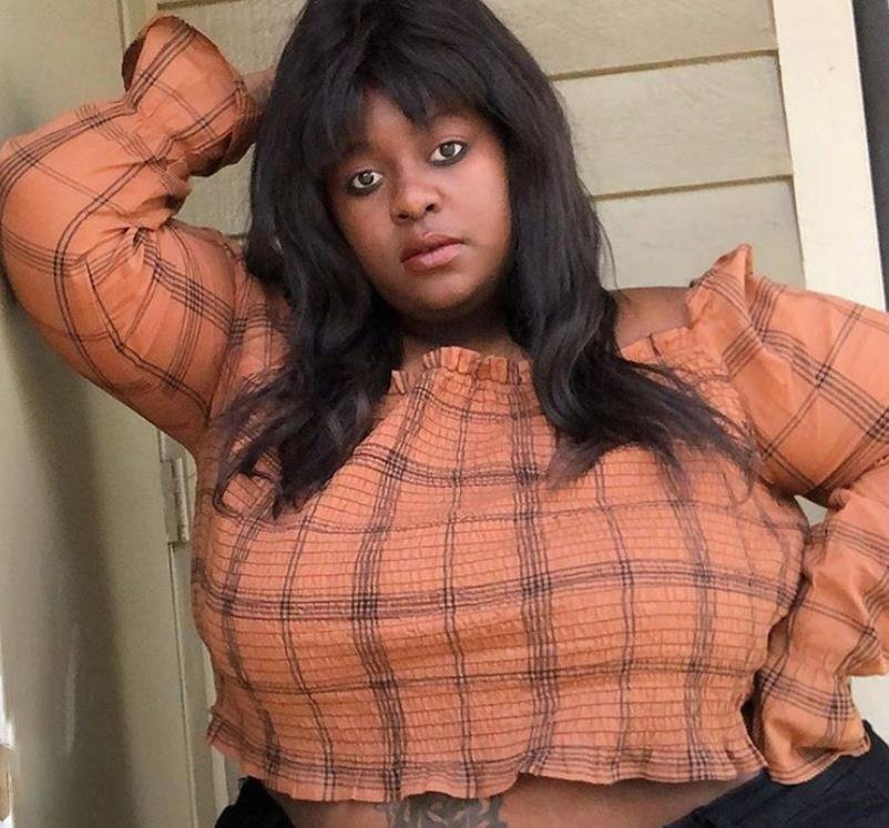 Obézní modelka 6 Obézní modelka 6