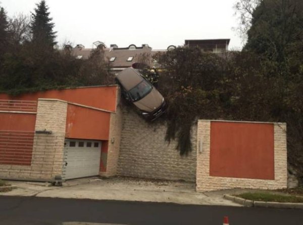 Šílené nehody 8 Šílené nehody 8