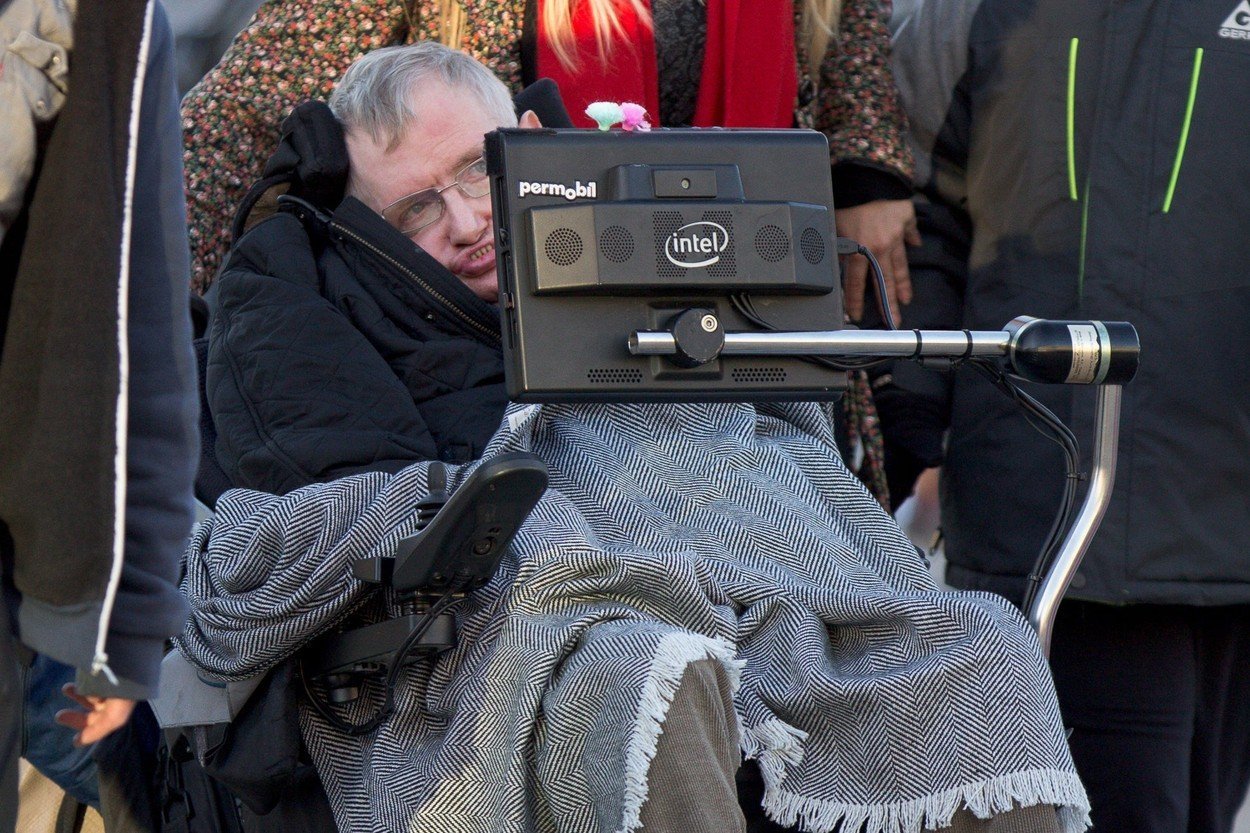 Ve věku 76 let zemřel vědec Stephen Hawking 6 Ve věku 76 let zemřel vědec Stephen Hawking 6