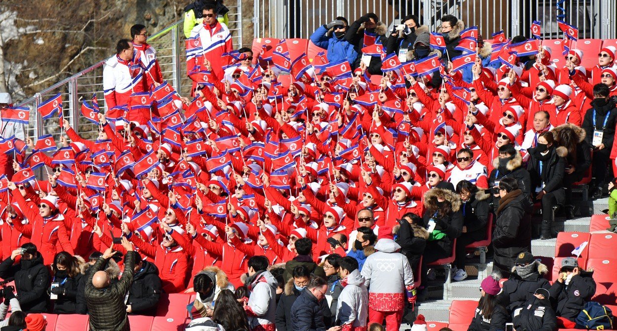 Roztleskávačky ze Severní Koreje 4 Roztleskávačky ze Severní Koreje 4
