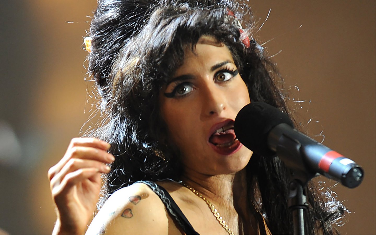 FENOMÉN: Amy Winehouse FENOMÉN: Amy Winehouse