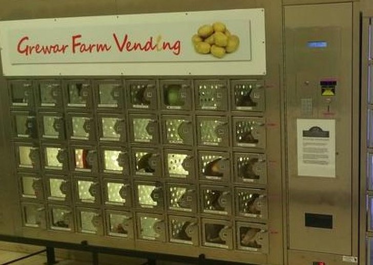 Farmářský automat na brambory. Farmářský automat na brambory.