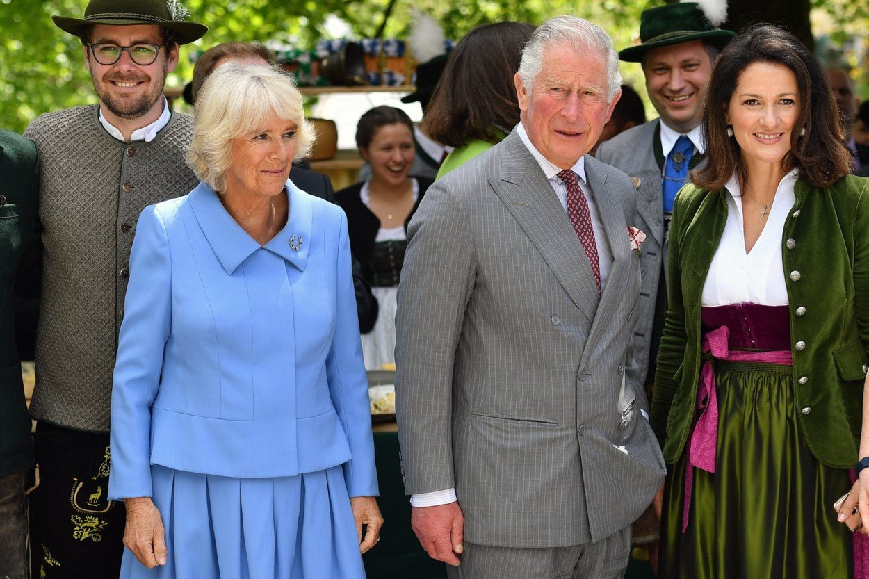 Princ Charles se nakazil koronavirem. 3 Princ Charles se nakazil koronavirem. 3