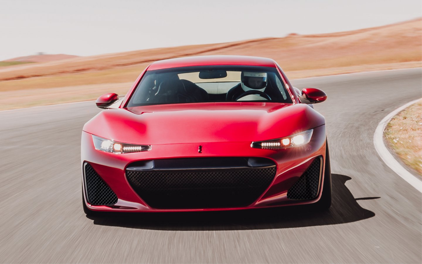 AUTO SNŮ: Drako GTE AUTO SNŮ: Drako GTE