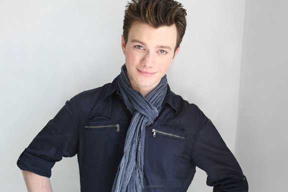 Chris Colfer ze seriálu Glee taky preferuje muže Chris Colfer ze seriálu Glee taky preferuje muže