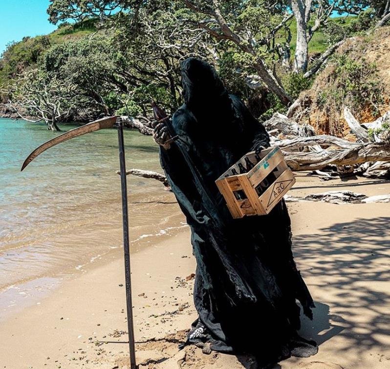 instagram/iamtheswimreaper instagram/iamtheswimreaper