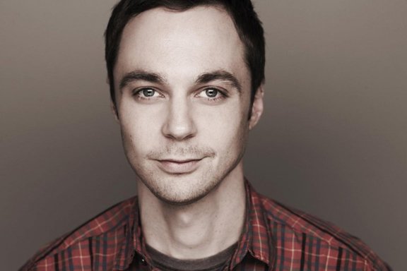 Jim Parsons s přiznáním otálel až do roku 2010 Jim Parsons s přiznáním otálel až do roku 2010