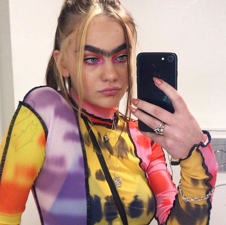 Sarah Marie Clarke (18) Sarah Marie Clarke (18)
