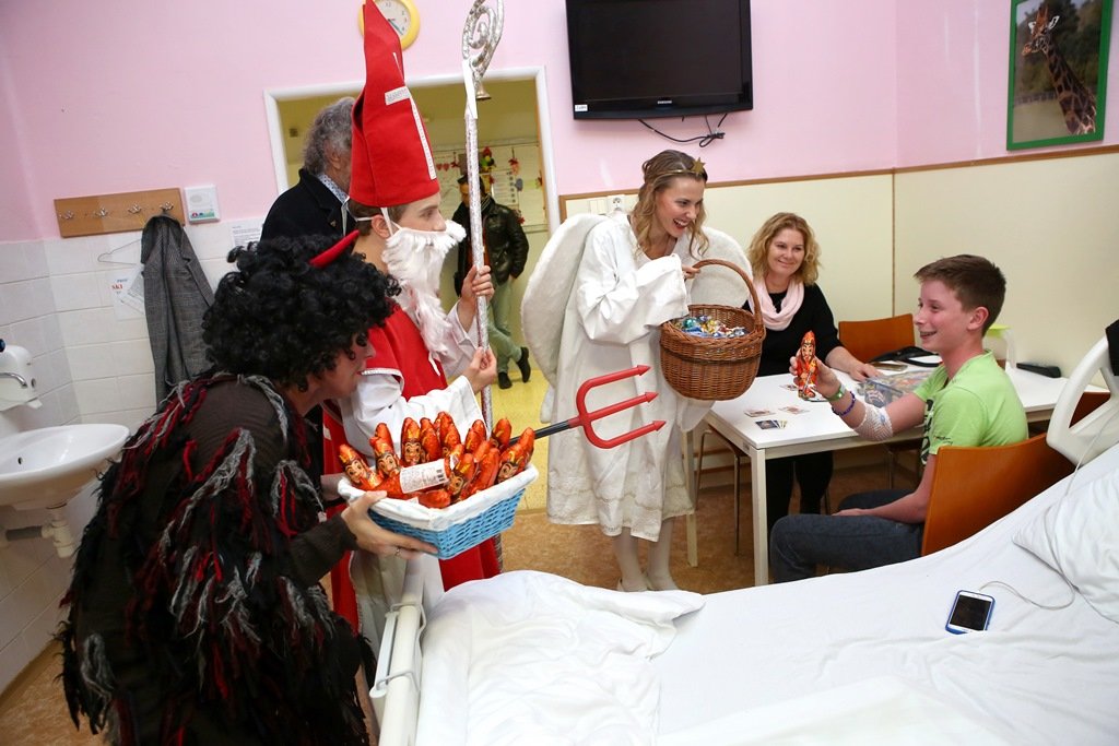 Mikuláš, čert, anděl a vodník Mikuláš, čert, anděl a vodník