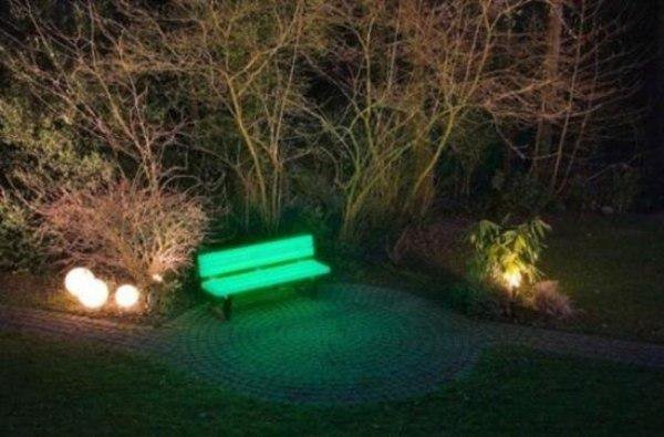 Nejoriginálnější lavičky z parků na celém světě - Obrázek 4 Nejoriginálnější lavičky z parků na celém světě - Obrázek 4