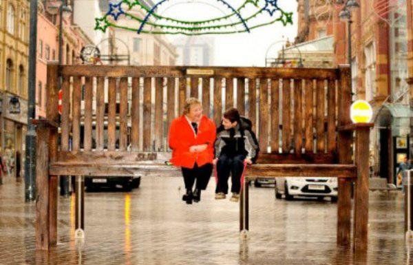Nejoriginálnější lavičky z parků na celém světě - Obrázek 6 Nejoriginálnější lavičky z parků na celém světě - Obrázek 6
