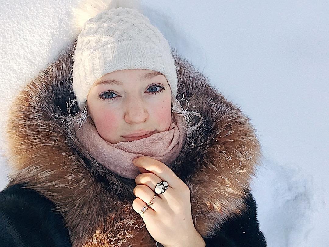 Anastasia Gruzdeva - Děsivá fotka 2 Anastasia Gruzdeva - Děsivá fotka 2