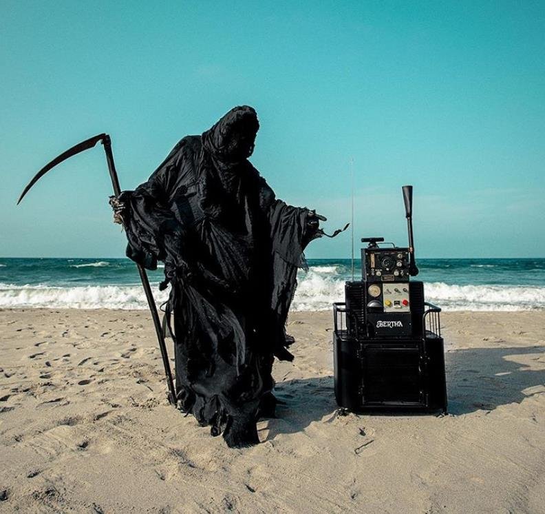 instagram/iamtheswimreaper instagram/iamtheswimreaper