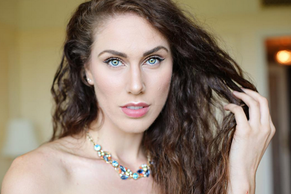 Cassandra Bankson - Obrázek 1 Cassandra Bankson - Obrázek 1