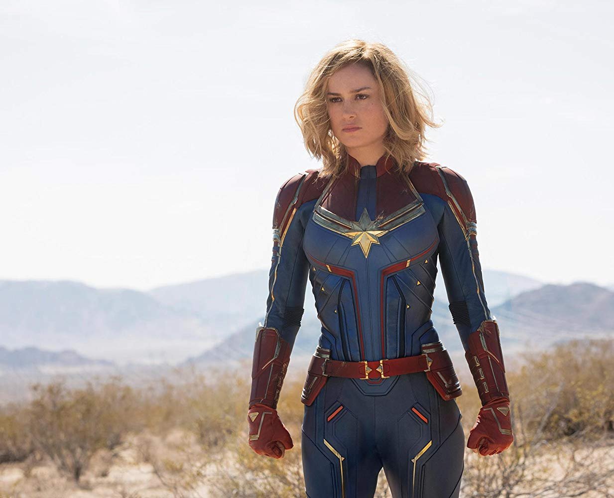 Brie Larson jako Captain Marvel. Brie Larson jako Captain Marvel.