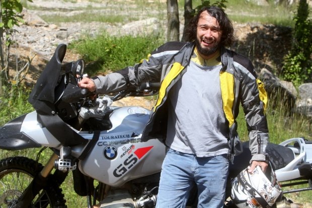 Moto cestou necestou - Pavel Liška a jeho motorka enduro Moto cestou necestou - Pavel Liška a jeho motorka enduro