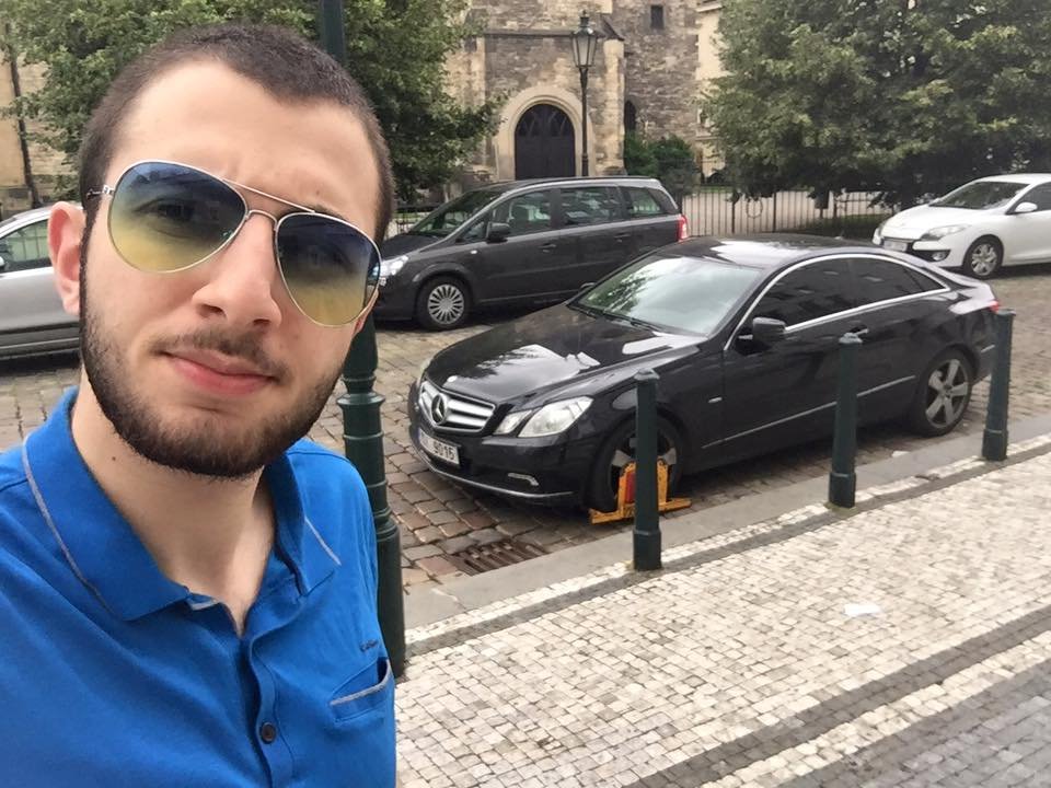Youtuber MikeJePan Youtuber MikeJePan