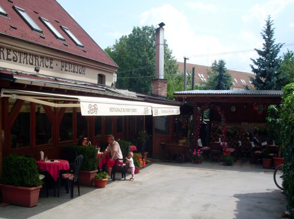Mlýnský domov v Jinočanch doporučení dostal a za návštěvu rozhodně stojí Mlýnský domov v Jinočanch doporučení dostal a za návštěvu rozhodně stojí