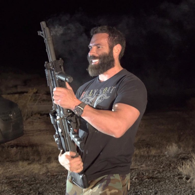 Dan Bilzerian (4) Dan Bilzerian (4)
