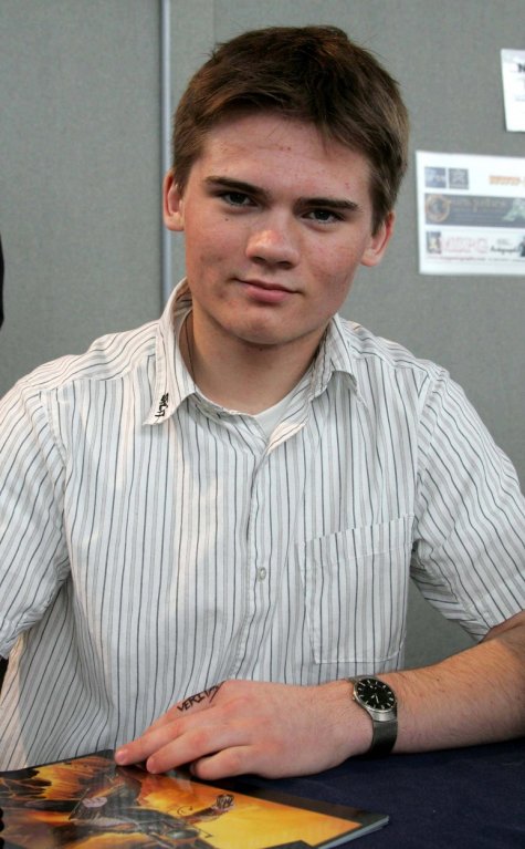 Jake Lloyd (32) Jake Lloyd (32)