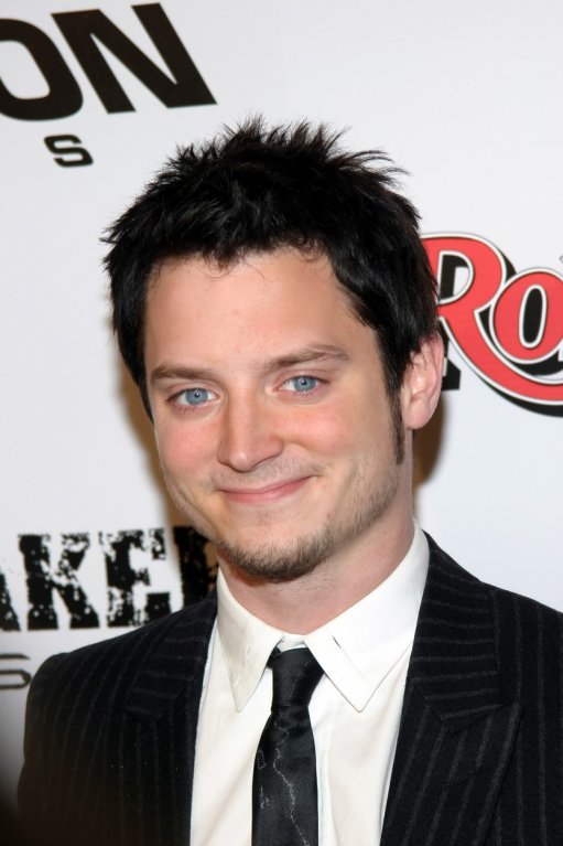 Elijah Wood (40) Elijah Wood (40)