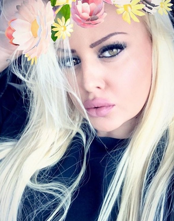 Charlotte Štiková o sobě říká, že je společenská, tvrdohlavá, hodná. Charlotte Štiková o sobě říká, že je společenská, tvrdohlavá, hodná.