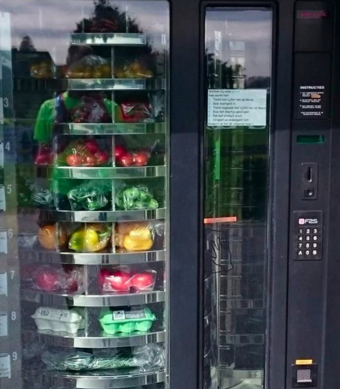 Automat na zeleninu. Automat na zeleninu.