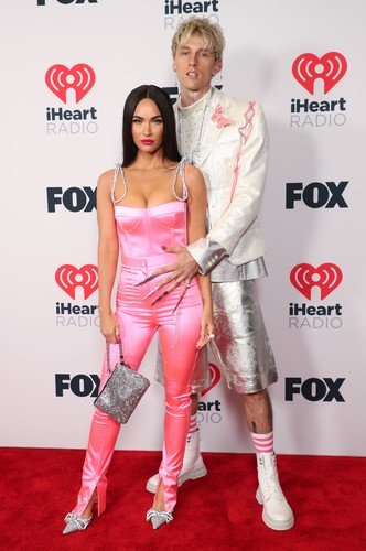 Machine Gun Kelly a Megan Fox na cenách iHeartRadio Machine Gun Kelly a Megan Fox na cenách iHeartRadio