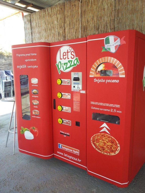 Tento automat na pizzu najdete v Chorvatsku. Tento automat na pizzu najdete v Chorvatsku.