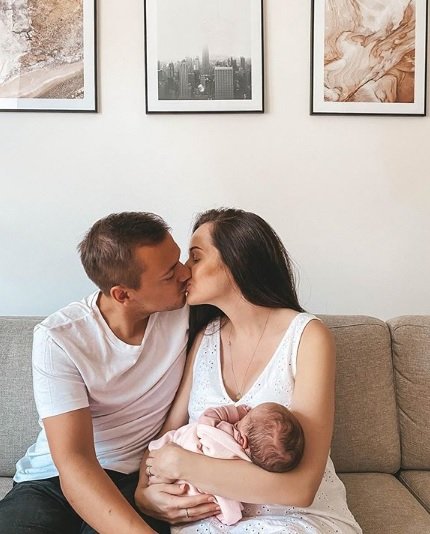 Youtuberka Markéta Frank jméno dcery zatím neprozradila. Youtuberka Markéta Frank jméno dcery zatím neprozradila.
